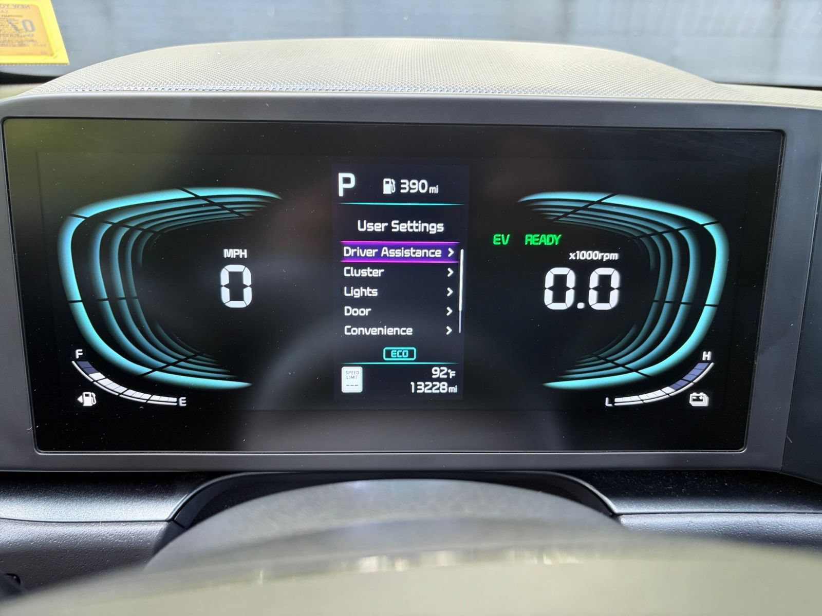 Used 2026 Kia Niro LX FWD image 38