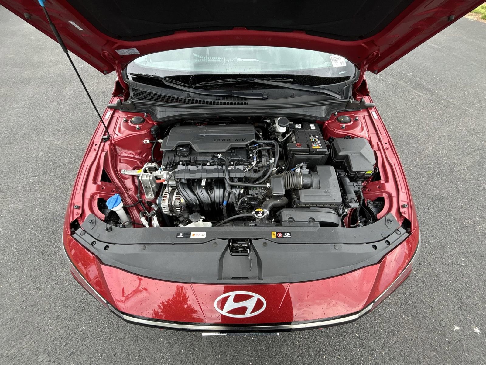 Certified 2024 Hyundai Elantra SEL w/ Convenience Package FWD image 28