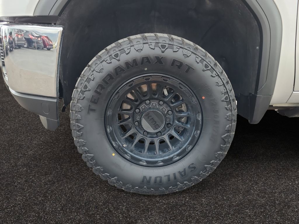 Used 2021 GMC Sierra 2500 SLE w/ SLE Value Package; AWD/4WD image 14