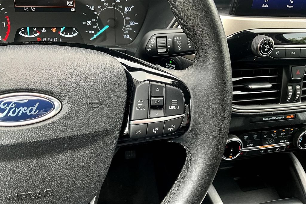 Certified 2022 Ford Escape SEL AWD/4WD image 13