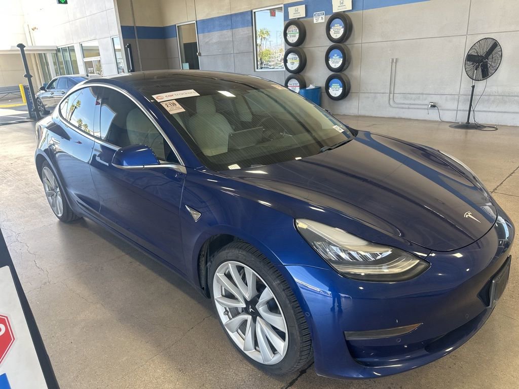 Used 2019 Tesla Model 3 Standard Range Plus image 8