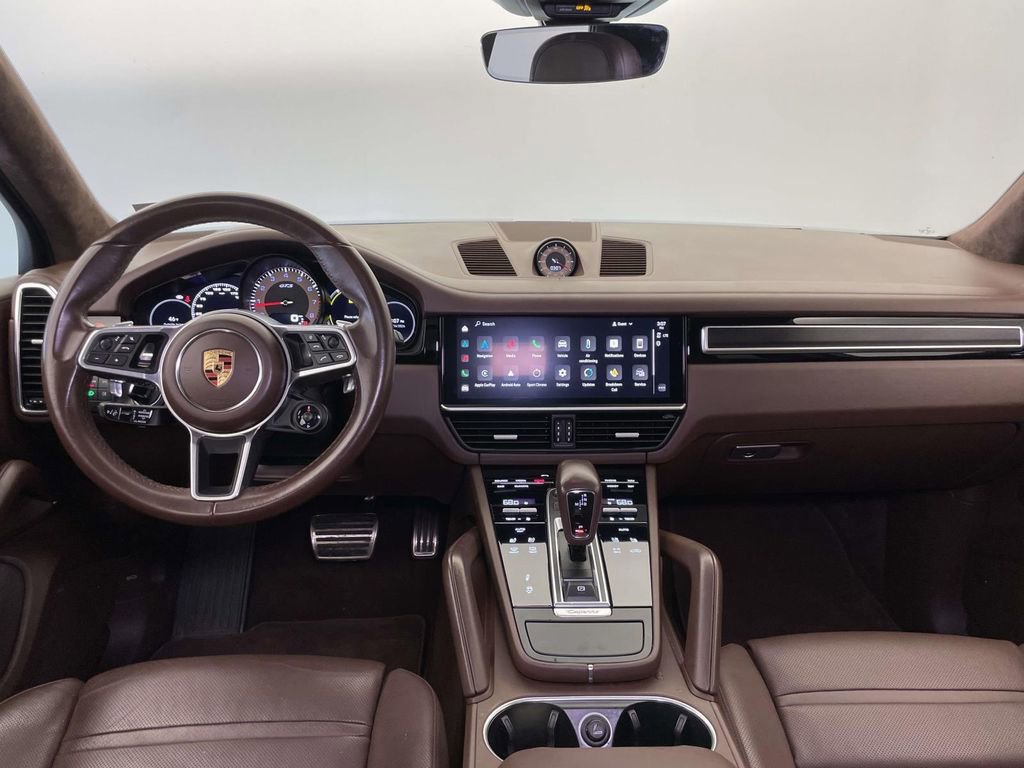 Certified 2023 Porsche Cayenne GTS image 25