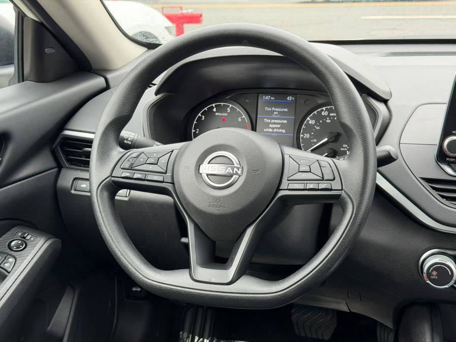 Used 2025 Nissan Altima 2.5 S image 26