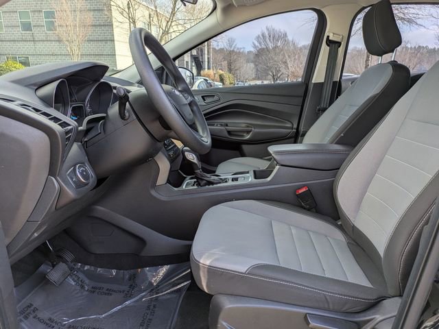 Certified 2019 Ford Escape S image 21