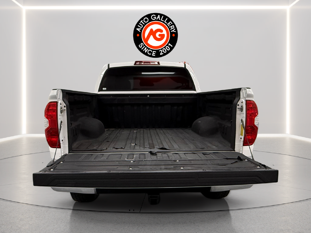 Used 2020 Toyota Tundra SR5 w/ SR5 Upgrade Package AWD/4WD image 24