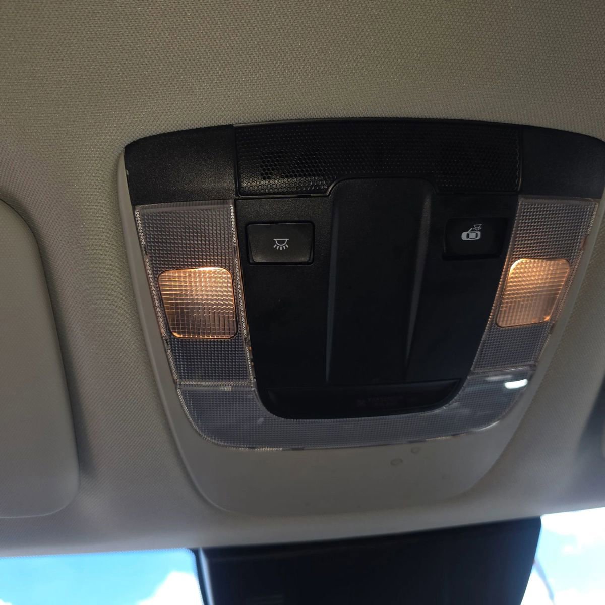 Used 2024 Kia Sportage LX image 23