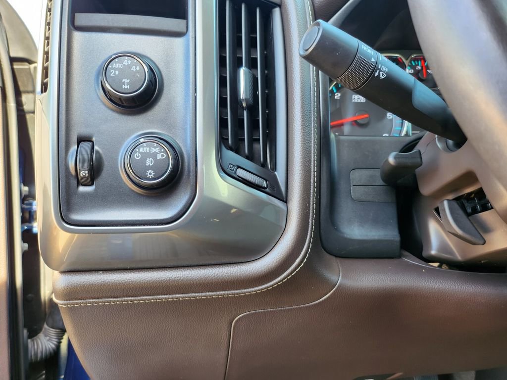 Used 2016 Chevrolet Silverado 1500 LTZ w/ Sport Package image 30