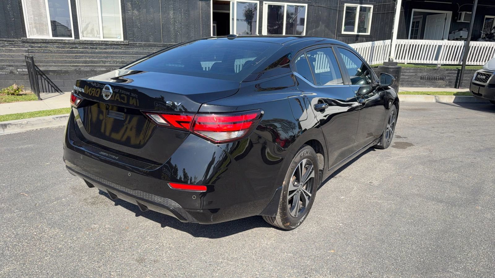 Used 2020 Nissan Sentra SV image 7