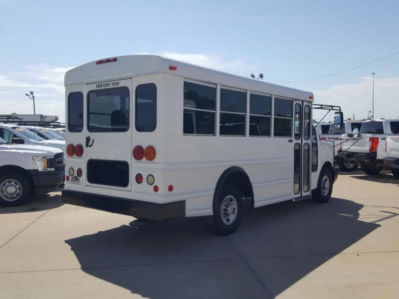 Used 2007 Chevrolet Express 3500 w/ School Bus Package RWD image 7