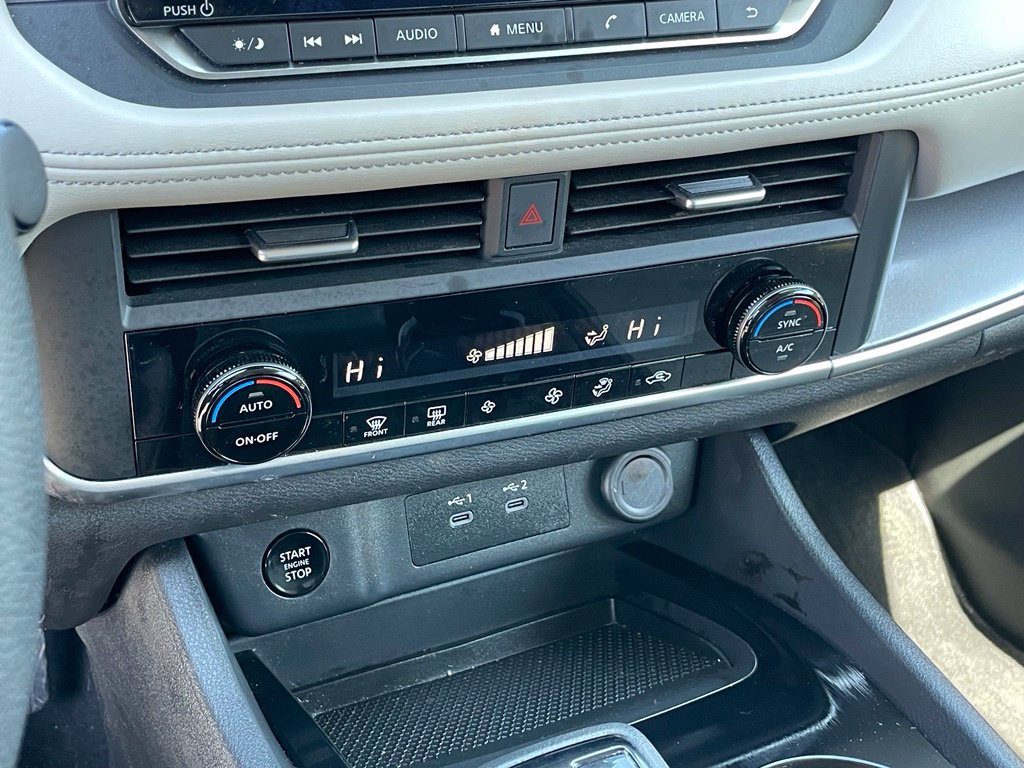 Certified 2025 Nissan Rogue SV AWD/4WD image 15