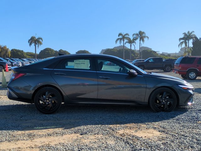 New 2026 Hyundai Elantra SEL Sport Premium image 4