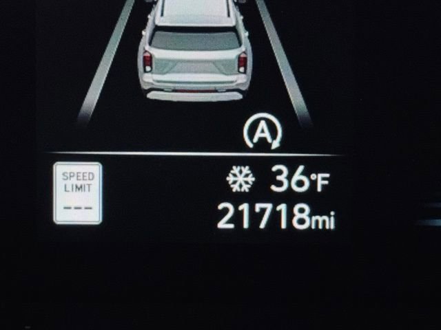 Used 2025 Hyundai Palisade SEL image 29