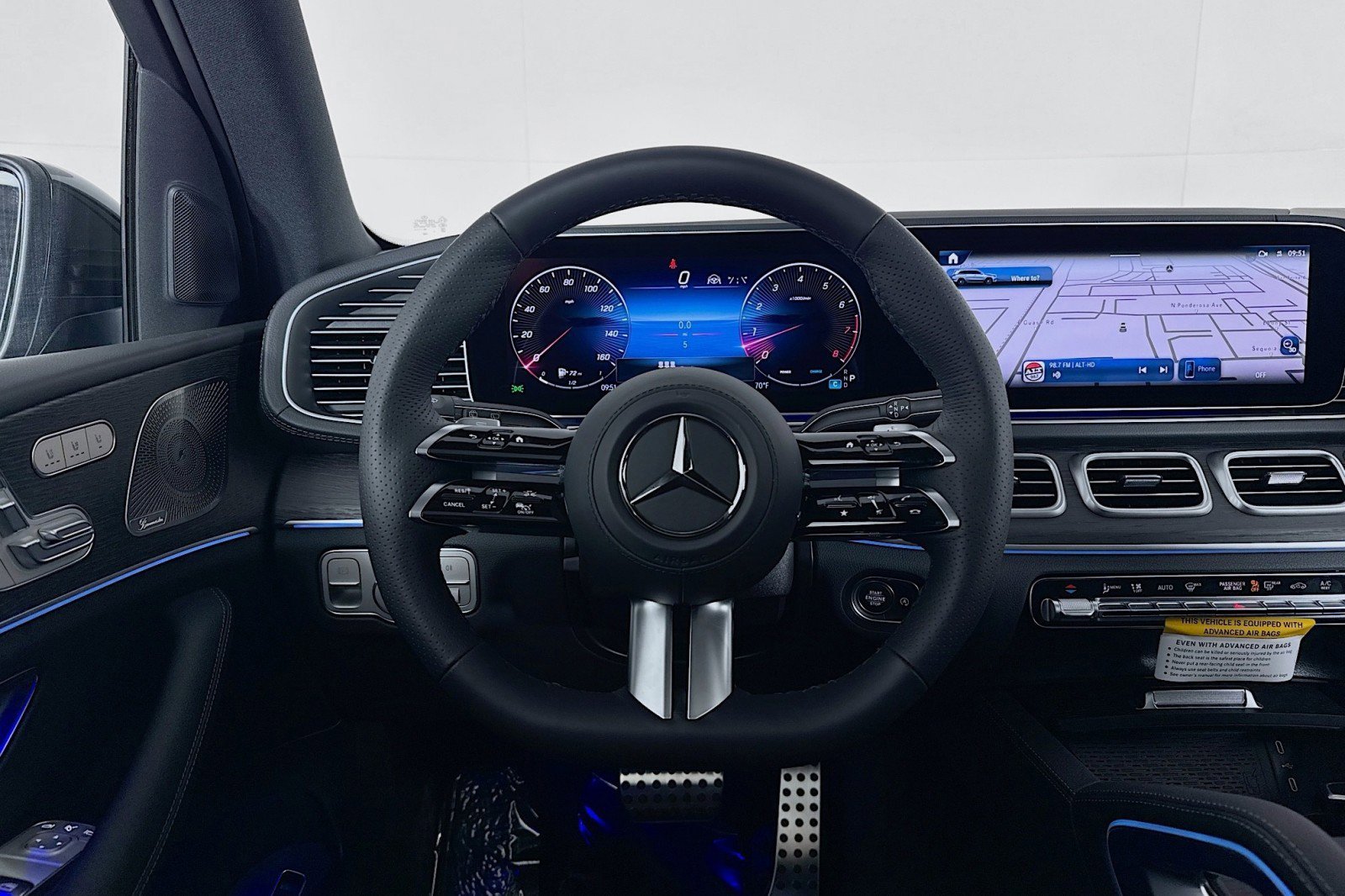 New 2026 Mercedes-Benz GLS 580 4MATIC image 4