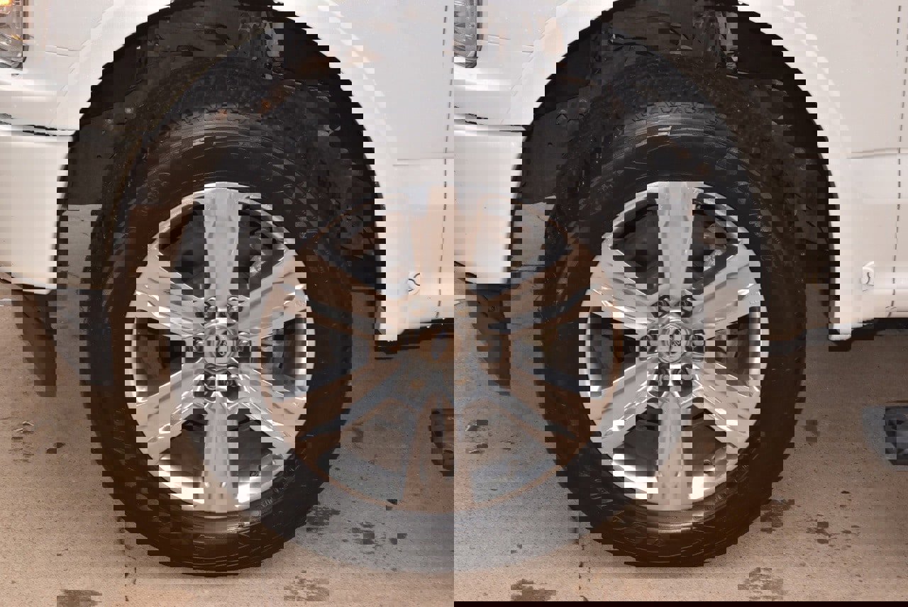 Used 2020 Ford F150 Platinum w/ Equipment Group 701A Luxury image 40