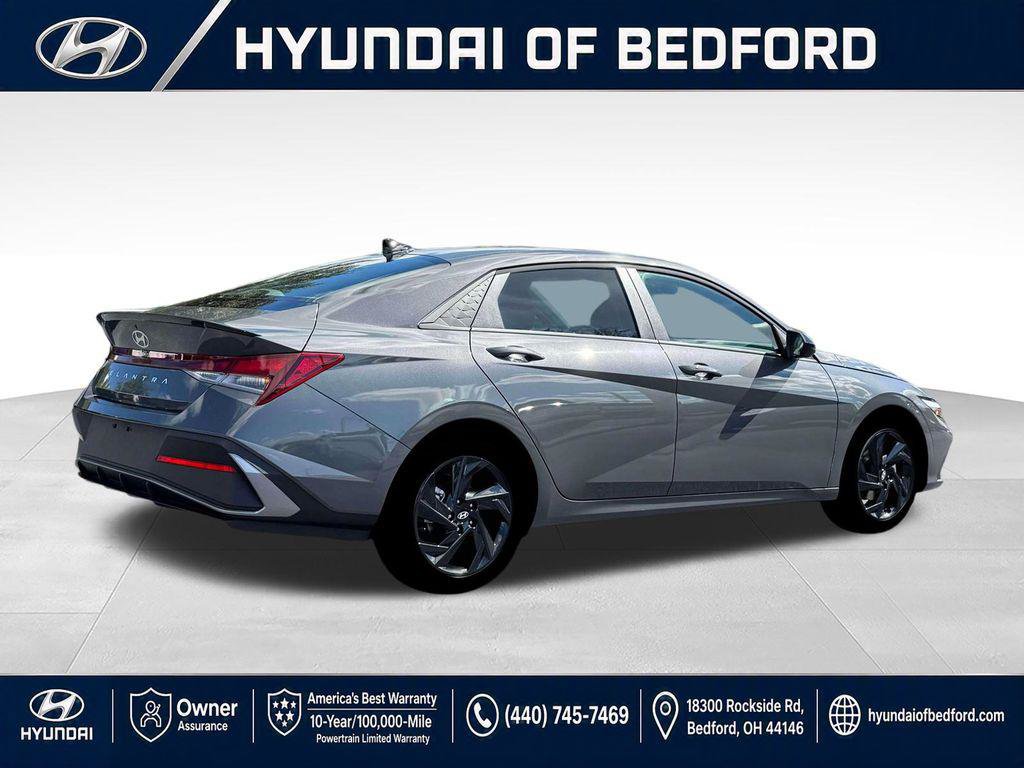New 2026 Hyundai Elantra Sport FWD image 10