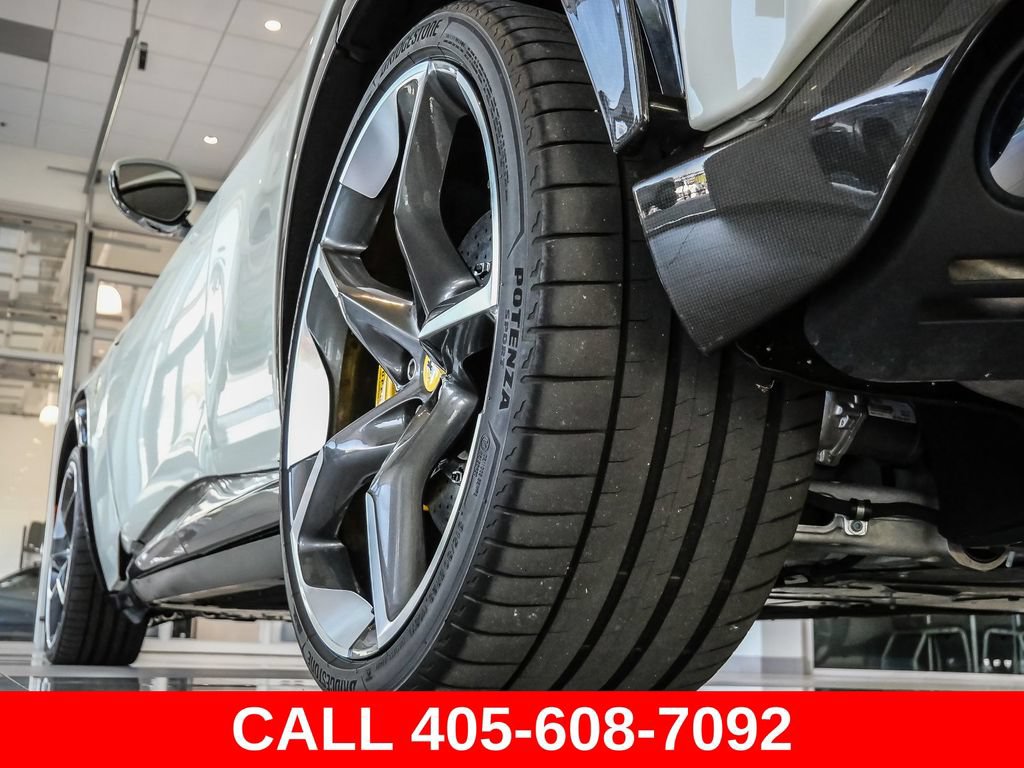 Used 2025 Ferrari Purosangue AWD/4WD image 12