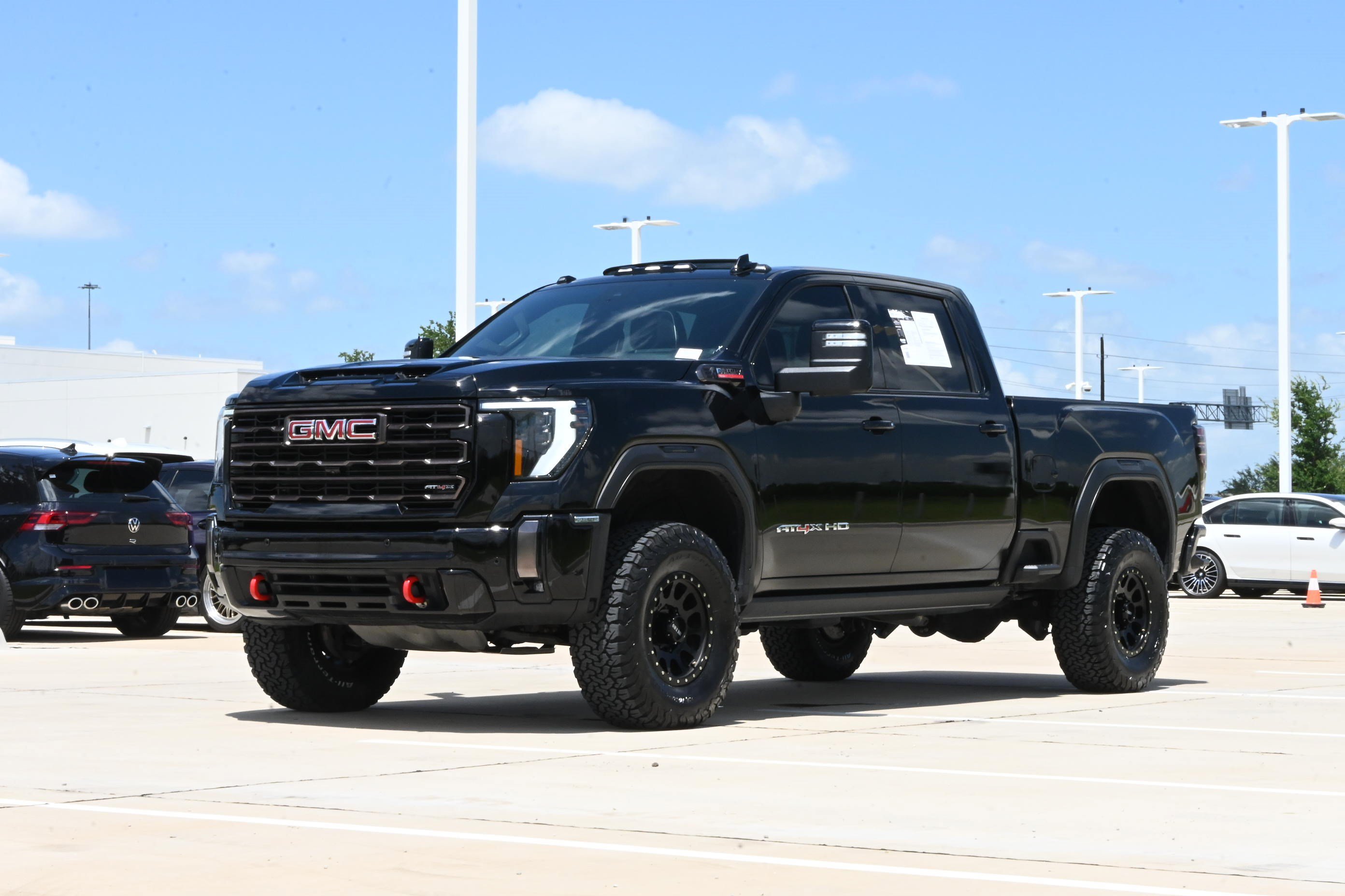Used 2024 GMC Sierra 2500 AT4X AWD/4WD image 5