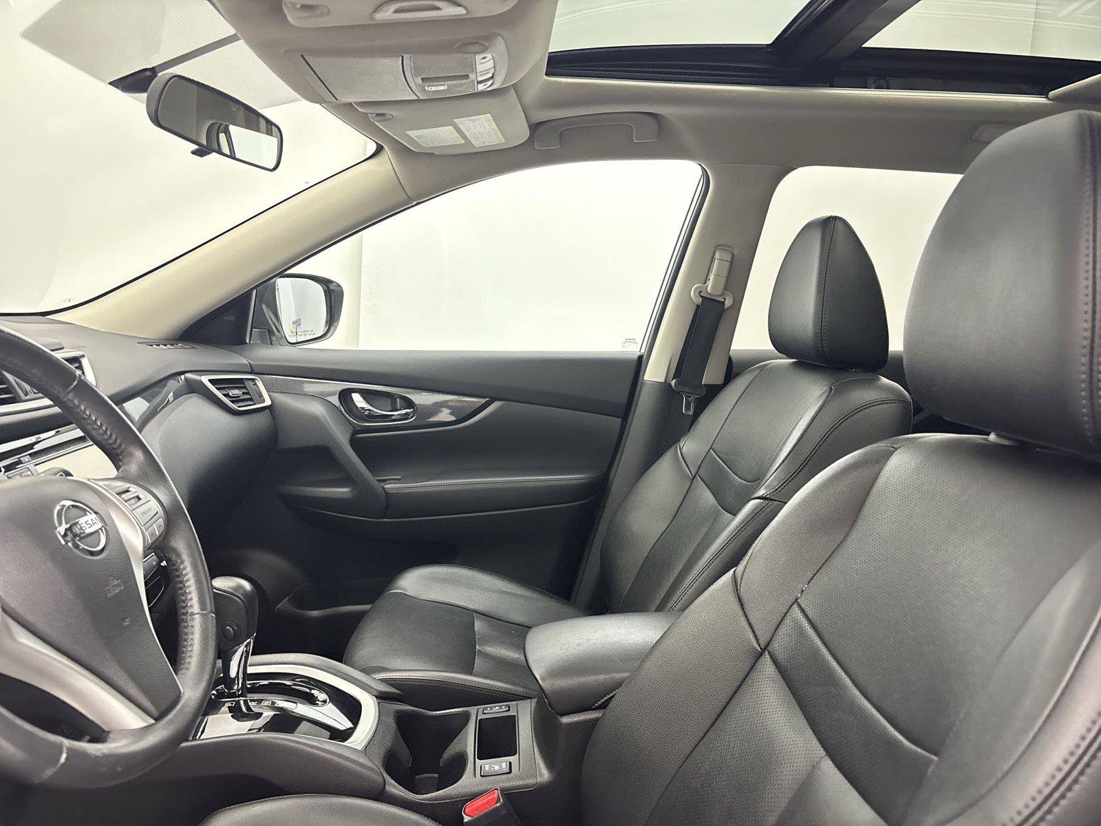Used 2016 Nissan Rogue SL w/ SL Premium Package FWD image 24