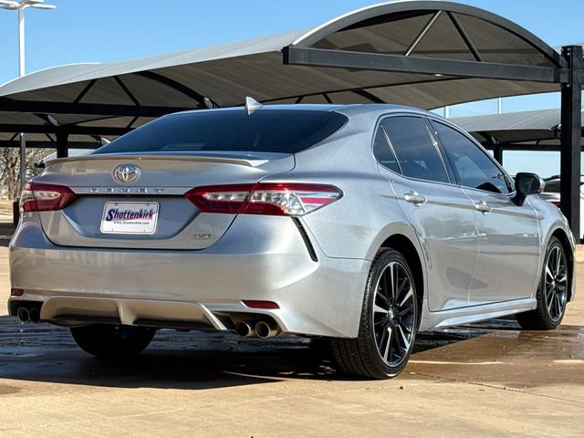 Used 2020 Toyota Camry XSE image 8