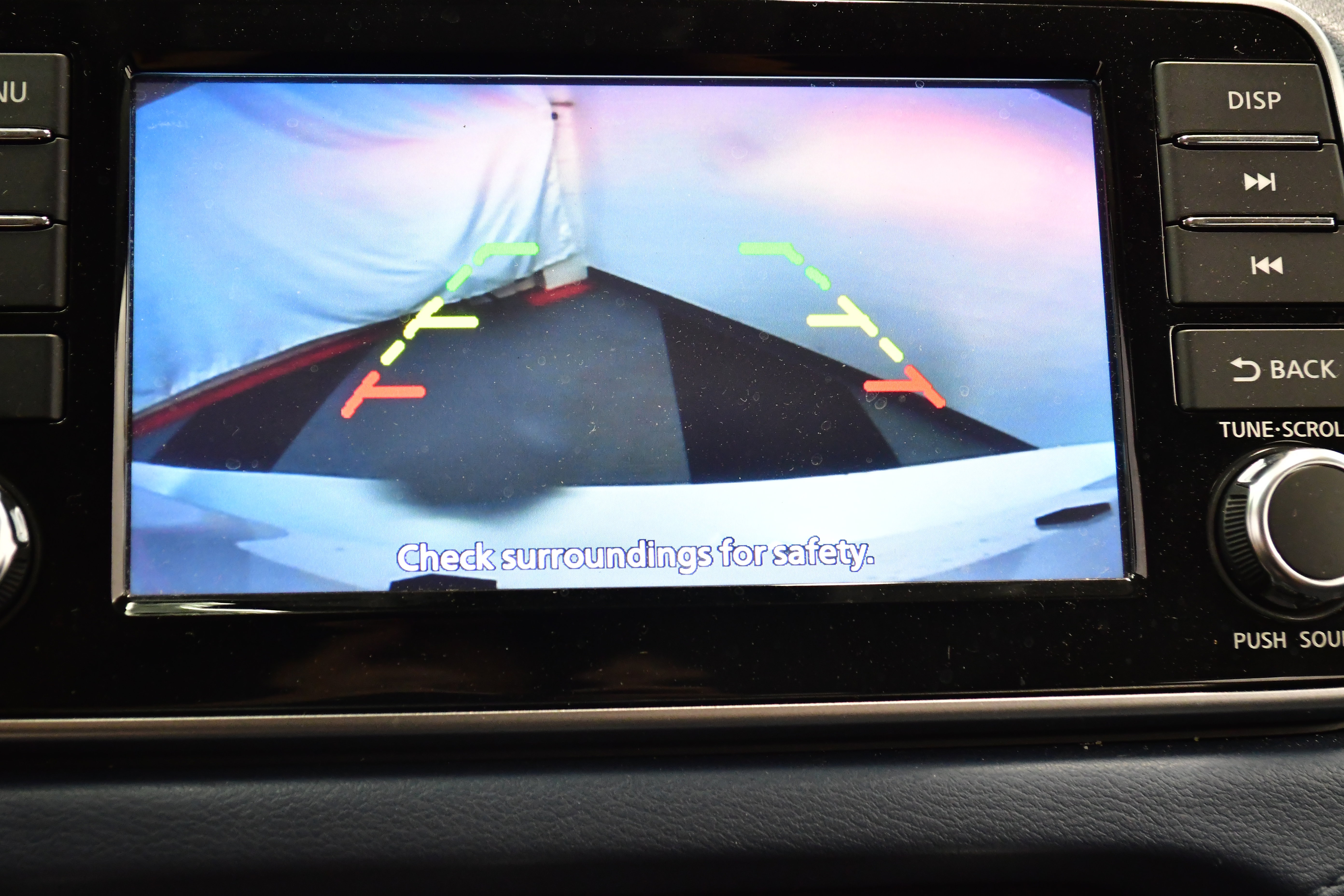 Used 2025 Nissan Versa SV FWD image 24
