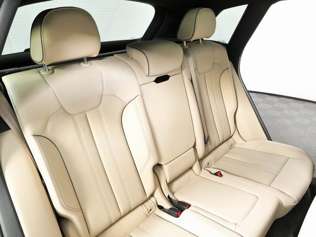 Used 2025 Audi Q5 2.0T Premium Plus AWD/4WD image 23
