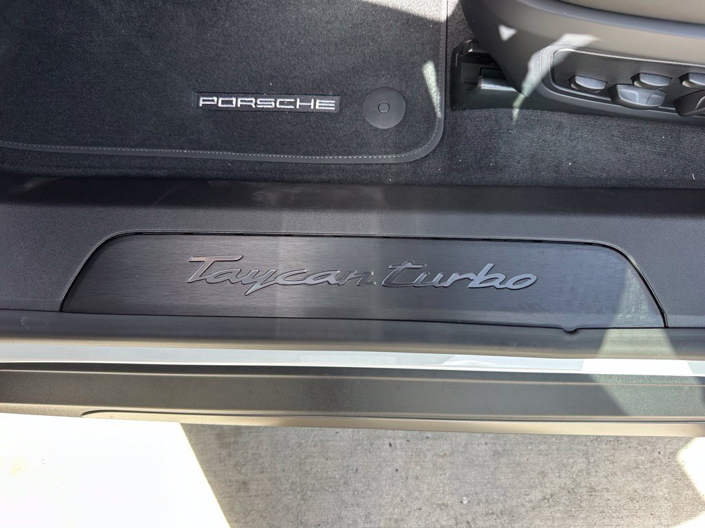 Used 2026 Porsche Taycan Turbo AWD/4WD image 20