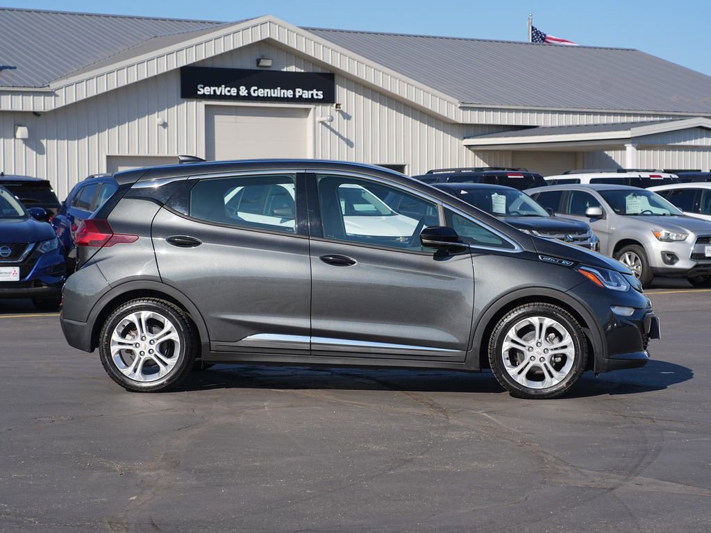Used 2018 Chevrolet Bolt LT FWD image 2