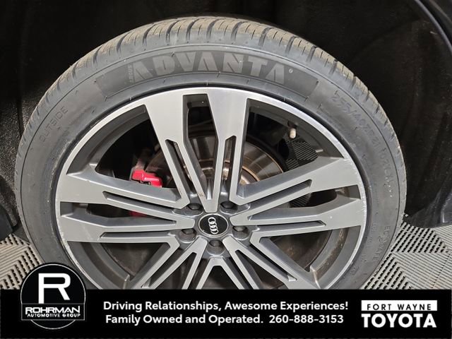 Used 2018 Audi SQ5 Prestige image 11