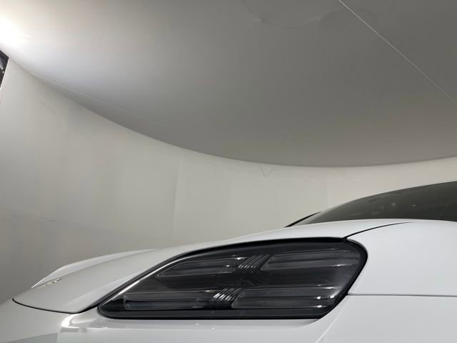 New 2025 Porsche Macan Electric image 14