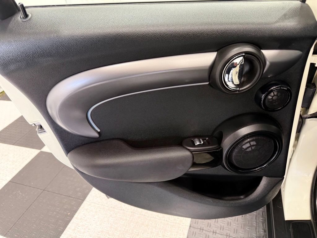 Used 2023 MINI Cooper S w/ Premium Package FWD image 20