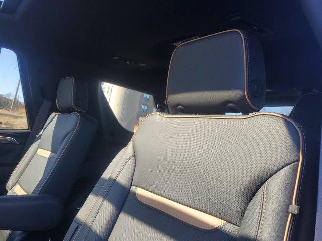 Used 2023 GMC Yukon AT4 image 10