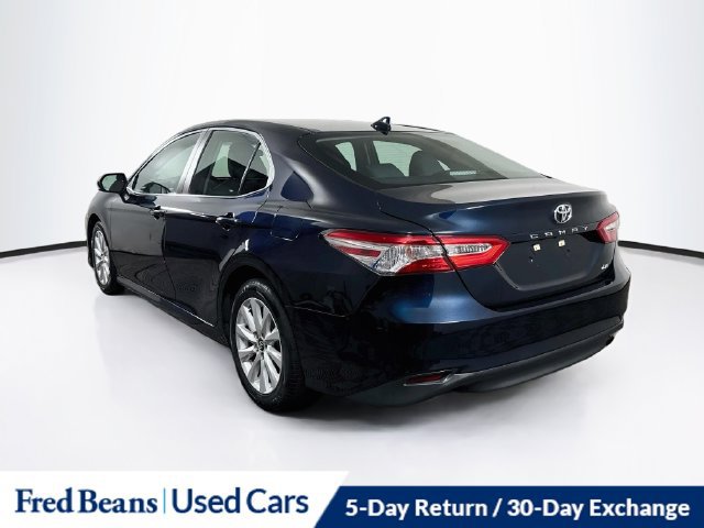 Used 2020 Toyota Camry LE FWD image 6