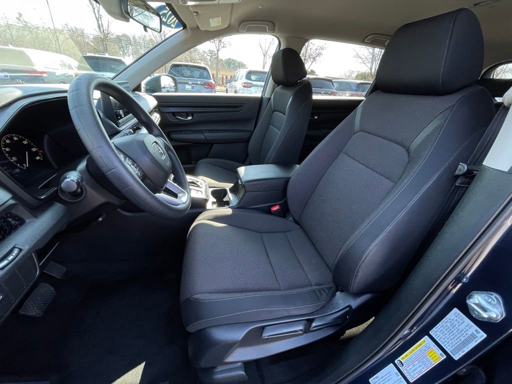 Certified 2025 Honda CR-V LX image 28
