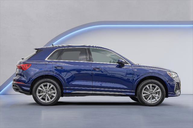 Certified 2025 Audi Q3 2.0T Premium Plus w/ Premium Plus Package AWD/4WD image 4
