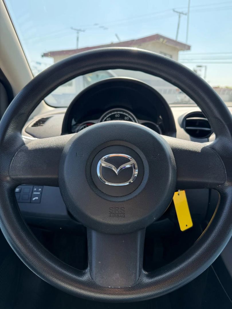 Used 2012 MAZDA MAZDA2 Sport image 13