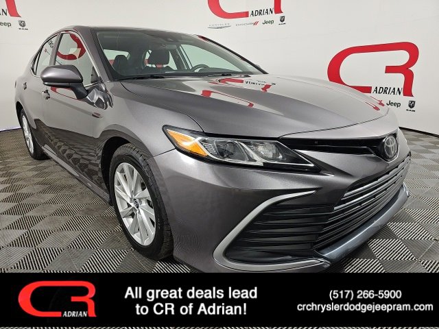 Used 2023 Toyota Camry LE image 1