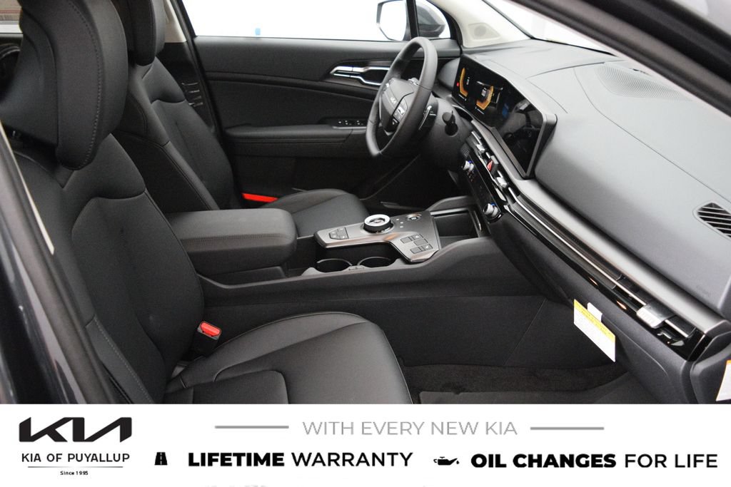New 2026 Kia Sportage EX AWD/4WD image 16
