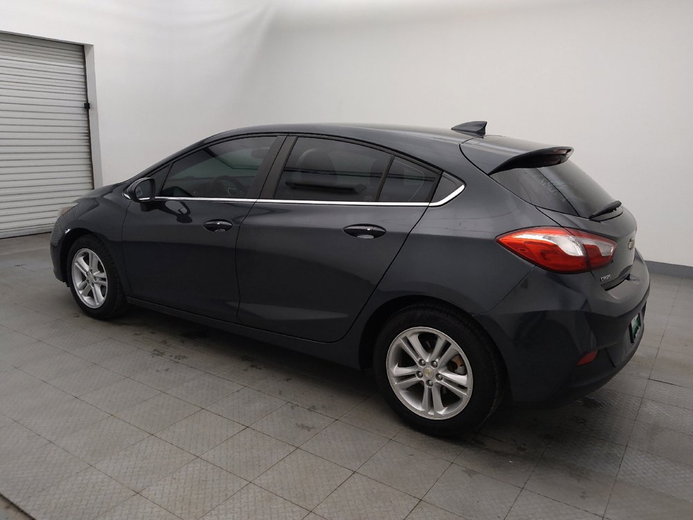 Used 2017 Chevrolet Cruze LT w/ Convenience Package image 3