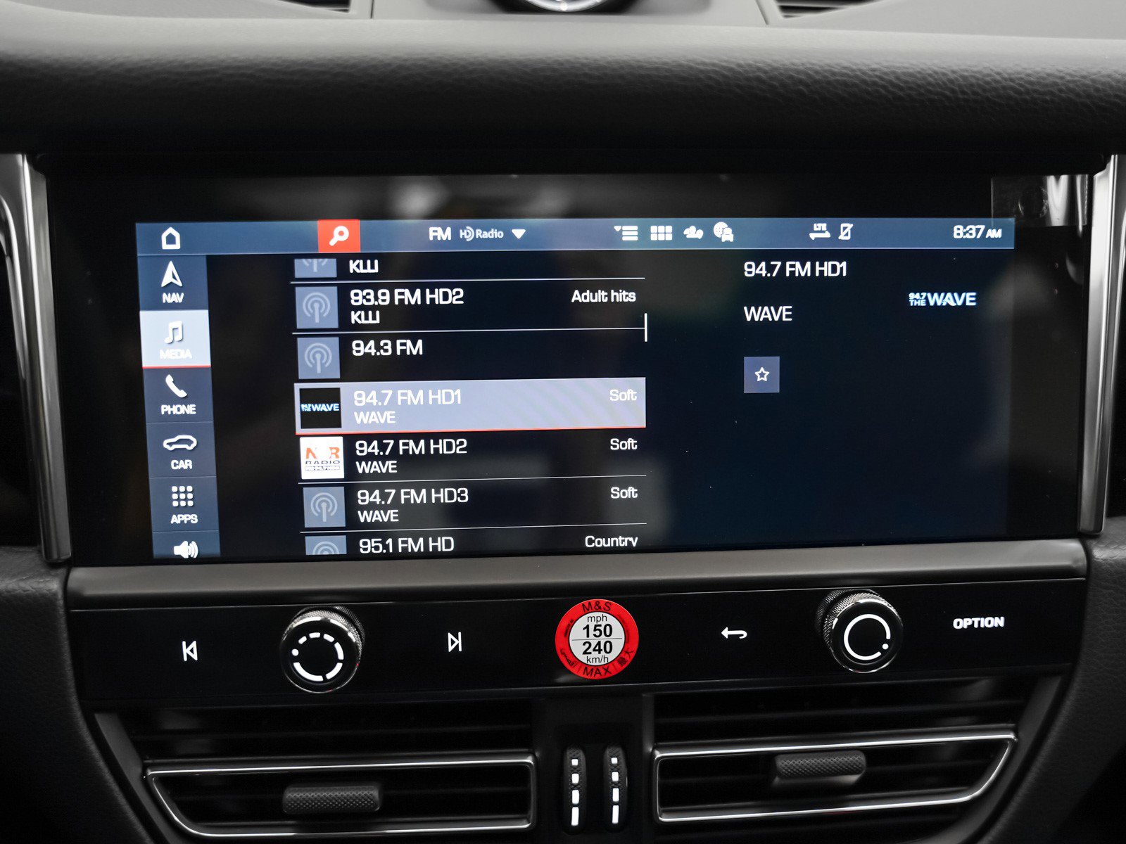 New 2026 Porsche Macan image 23