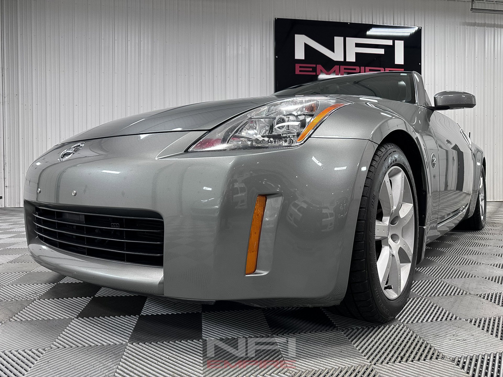 Used 2004 Nissan 350Z Touring image 15