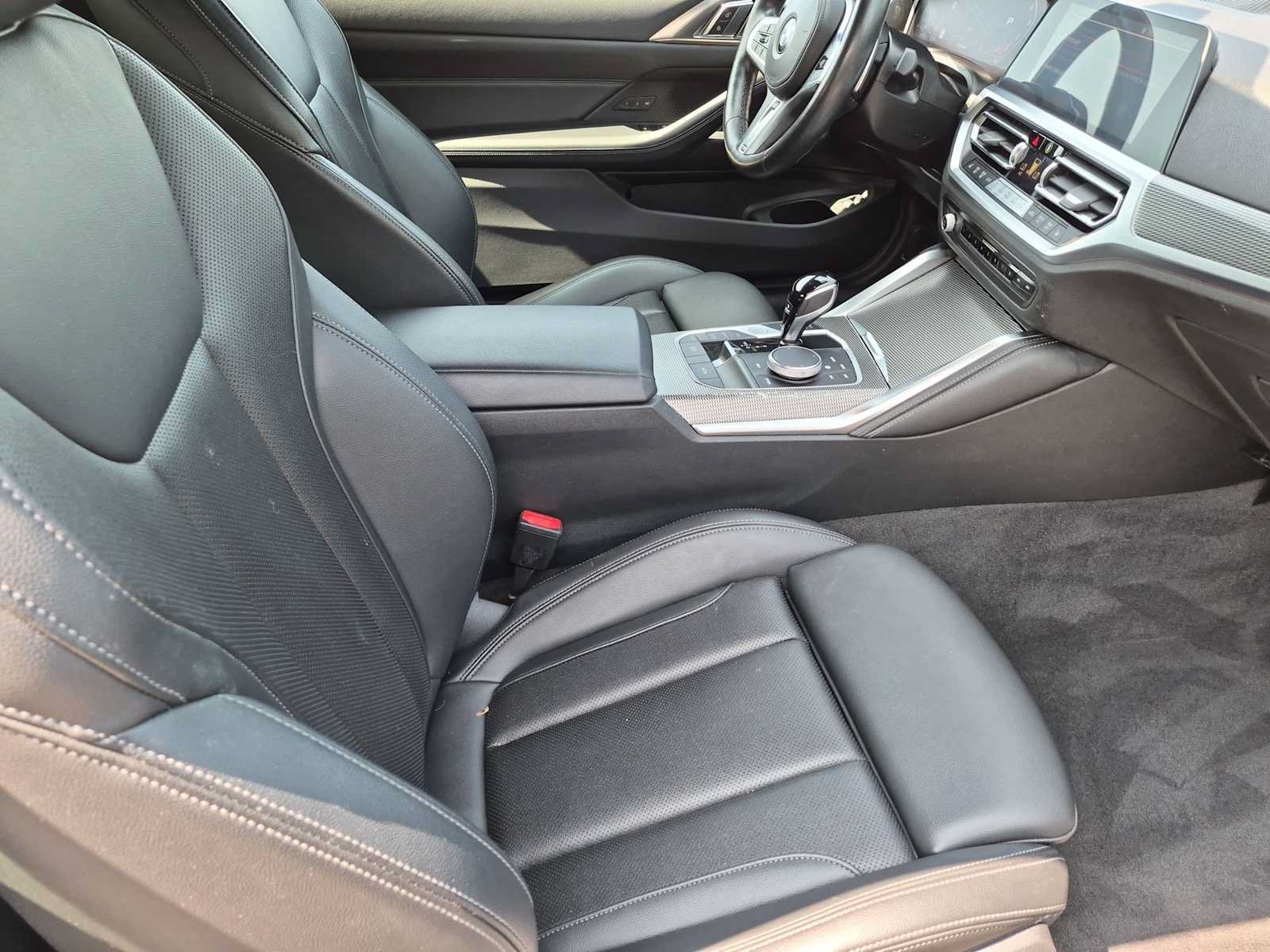 Used 2023 BMW M440i Convertible RWD image 17