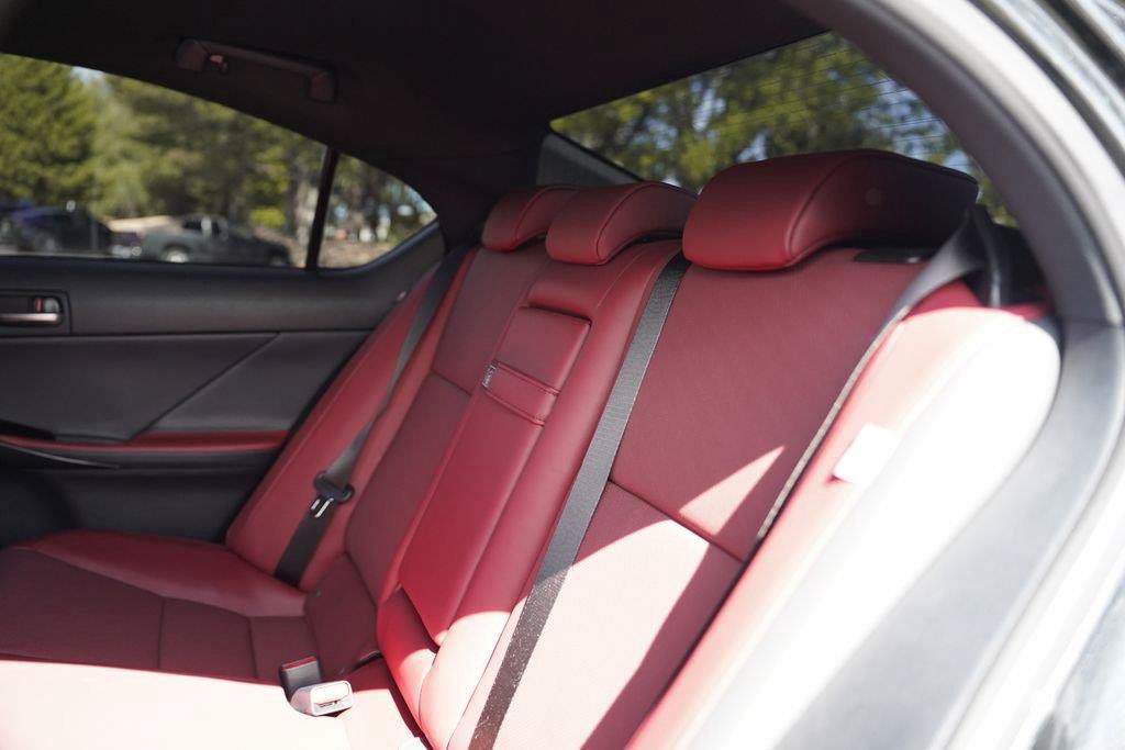 Used 2025 Lexus IS 300 F Sport AWD/4WD image 11