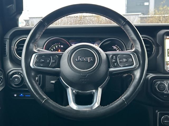 Used 2021 Jeep Wrangler Unlimited Sahara AWD/4WD image 18