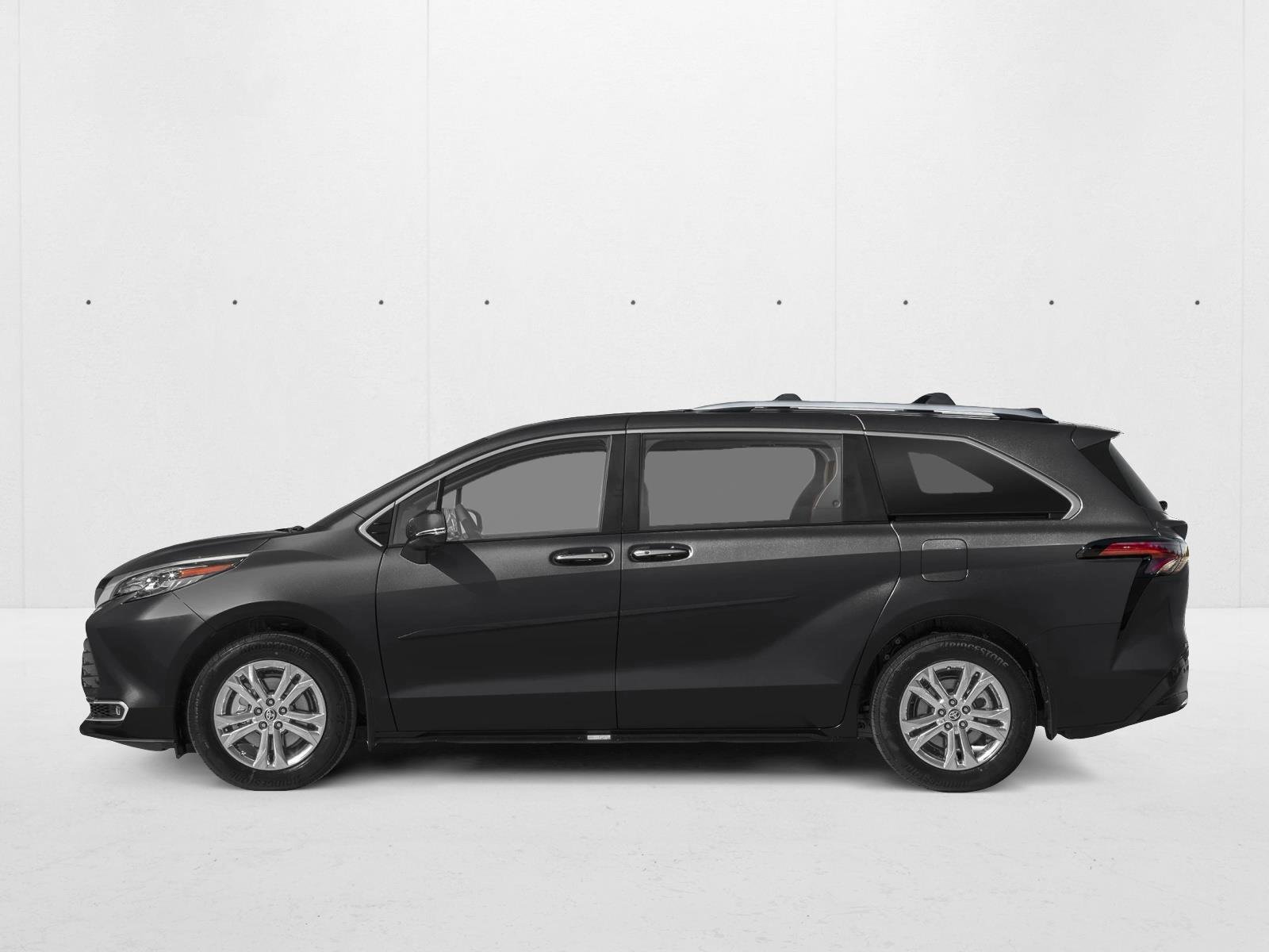 New 2026 Toyota Sienna Platinum AWD/4WD image 3