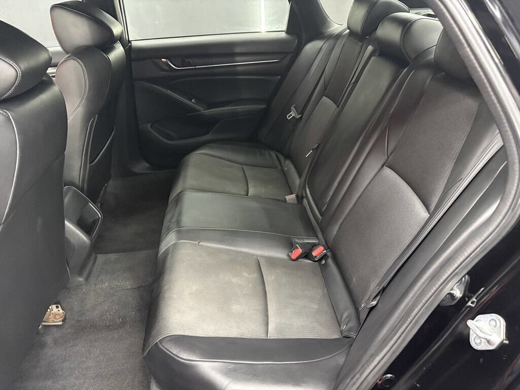 Used 2022 Honda Accord Sport image 11