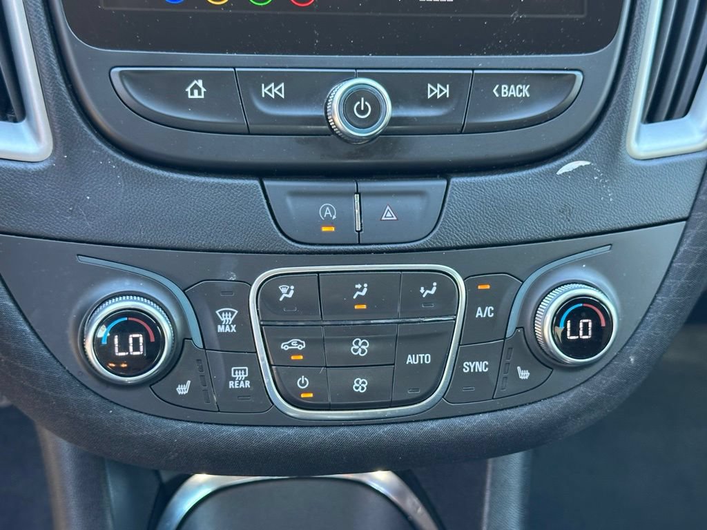 Used 2024 Chevrolet Malibu LT FWD image 28