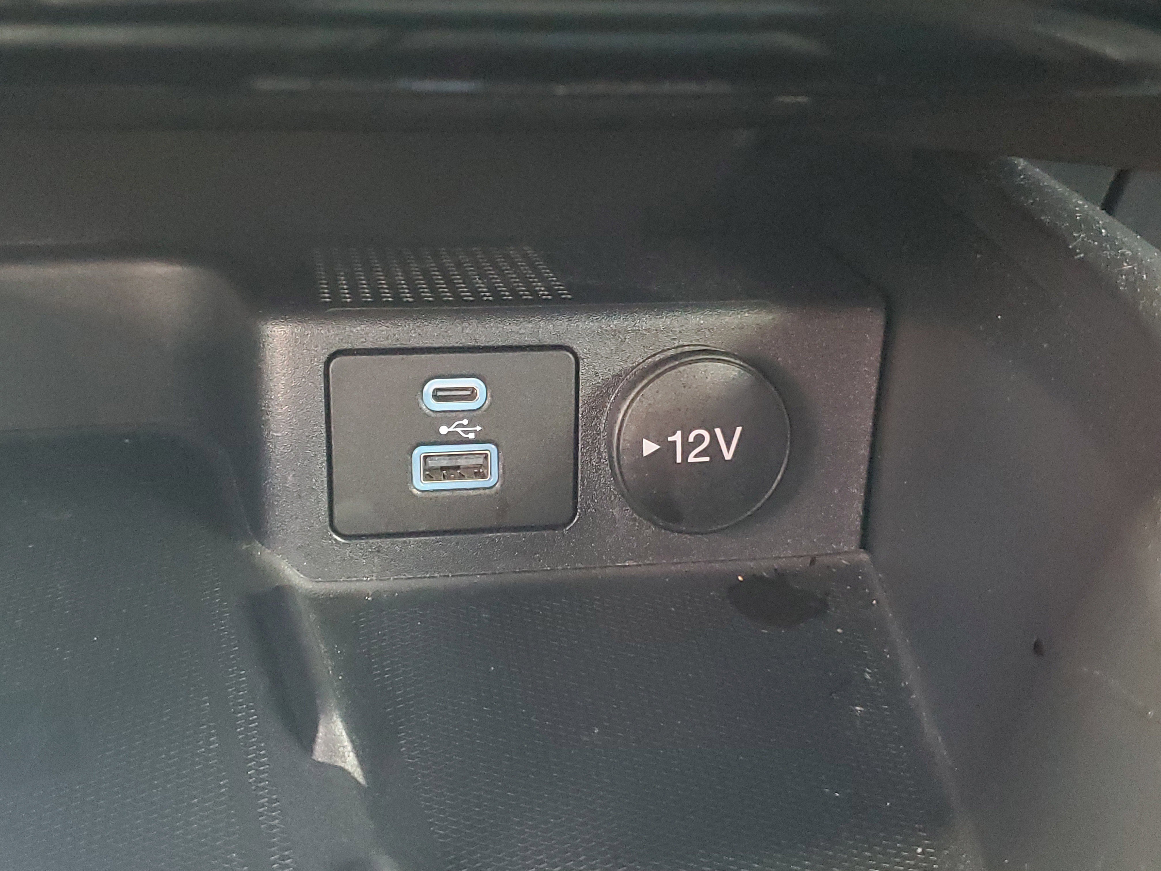 Certified 2023 Ford Escape ST-Line Elite w/ Premium Technology Package image 27