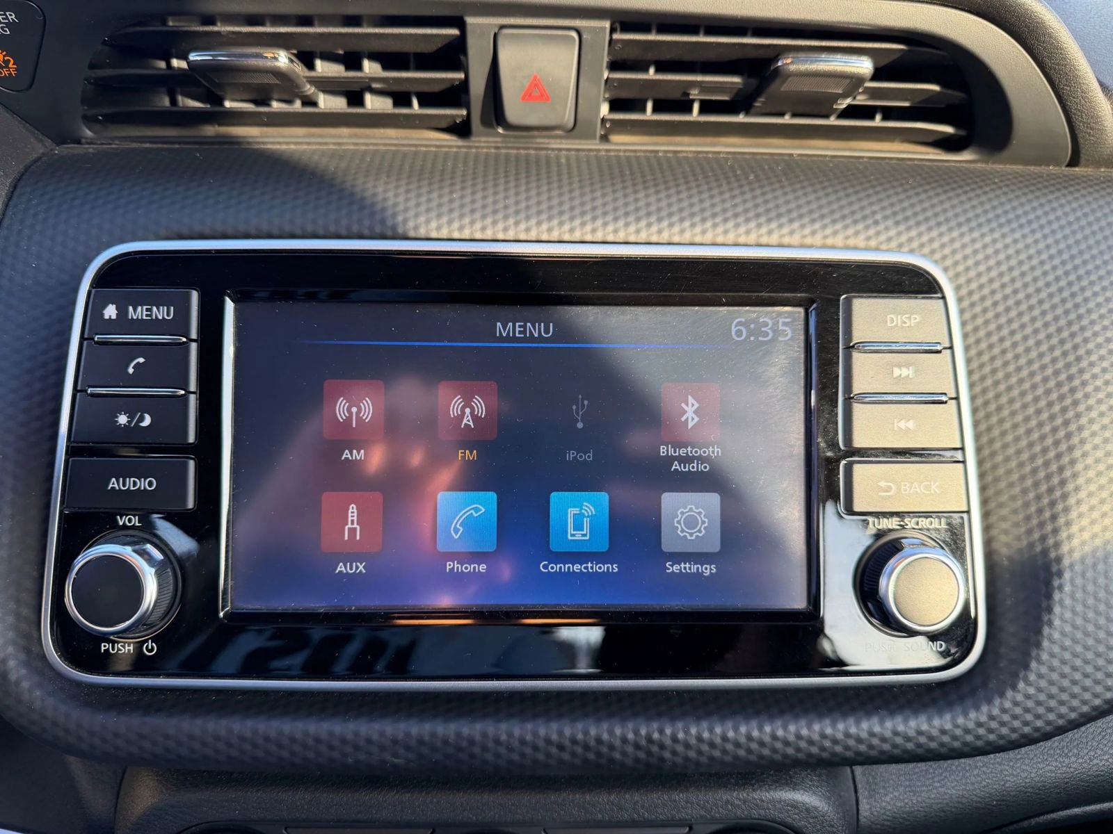 Used 2024 Nissan Kicks S FWD image 11