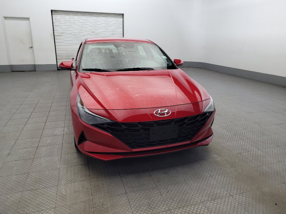 Used 2023 Hyundai Elantra SEL image 14