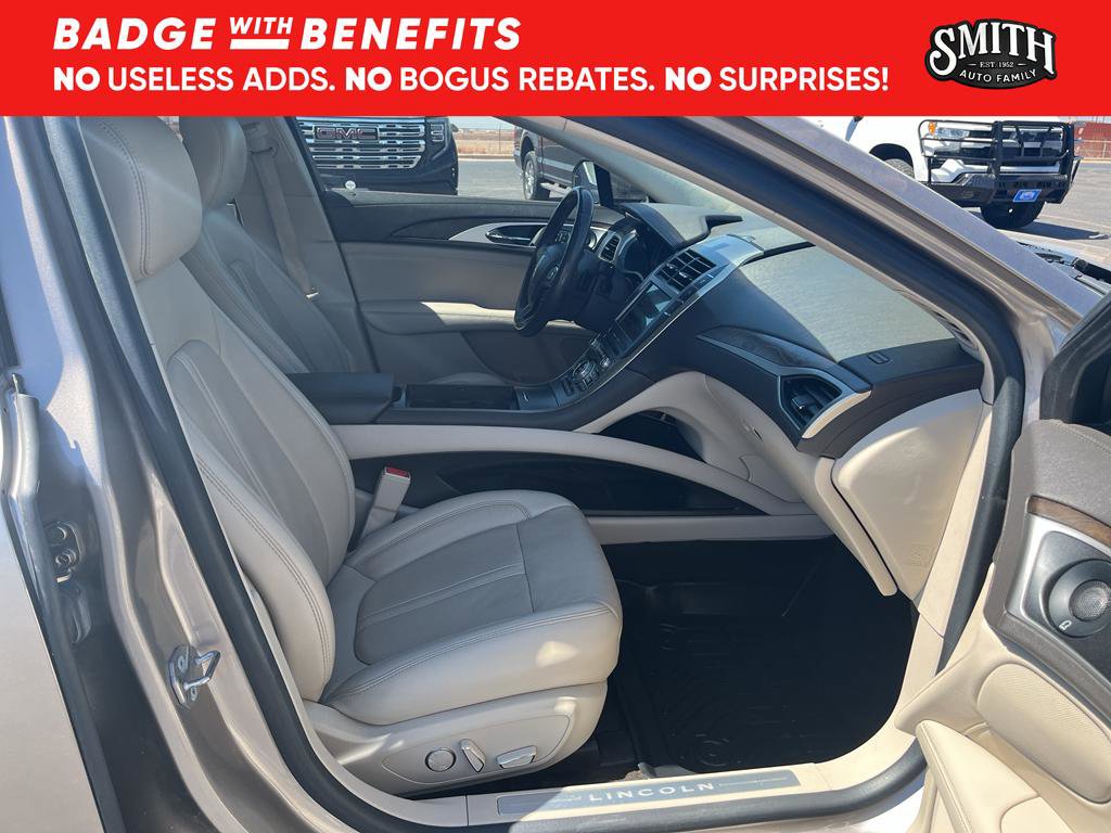 Used 2018 Lincoln MKZ Reserve image 10